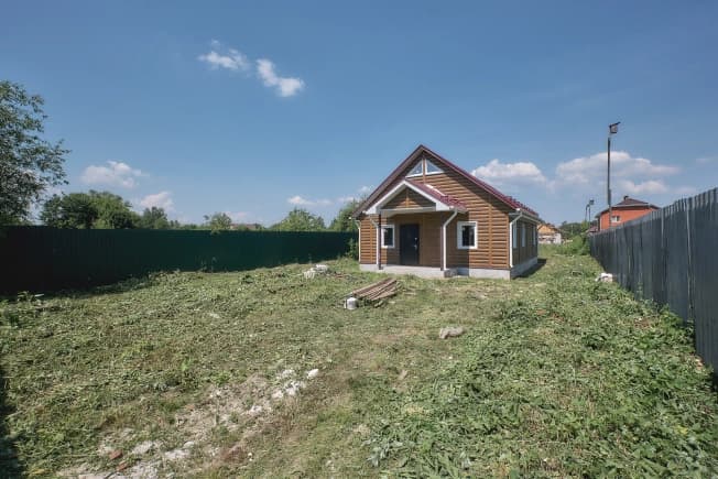 Купить дом в Посёлоке Городского Типе Быкове в Раменском Муниципальном Округе на улице Мичуринская , посёлок городского типа Быково в Московской области. Вариант № 2201700, 1, площадь - квм, цена 5500000 рублей