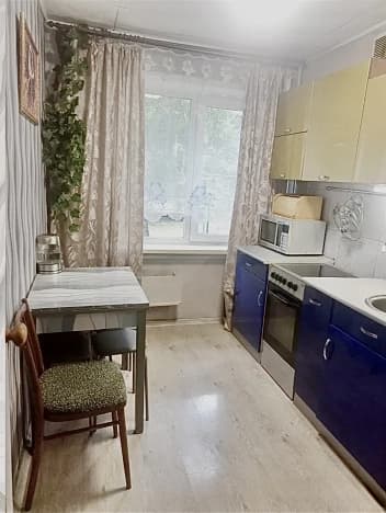 Купить четырехкомнатную квартиру в Микрорайоне Закаменский, Октябрьский район в Новосибирске. Вариант № 2292145, 0, площадь - квм, цена 8050000 рублей
