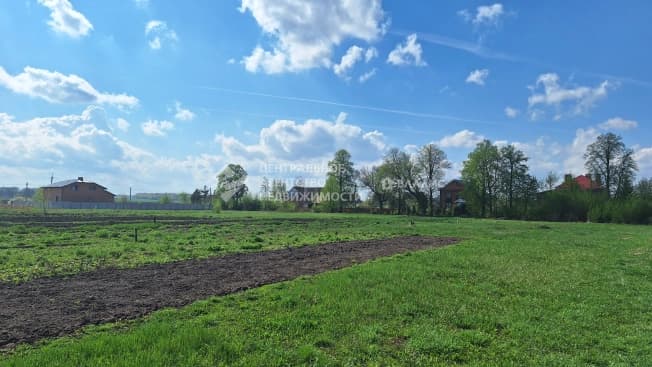 Купить земельный участок на улице Слободская в Рыбном. Вариант № 2167292, 0, площадь - квм, цена 1300000 рублей