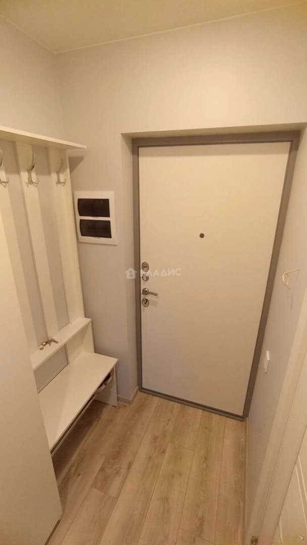 Photo 18