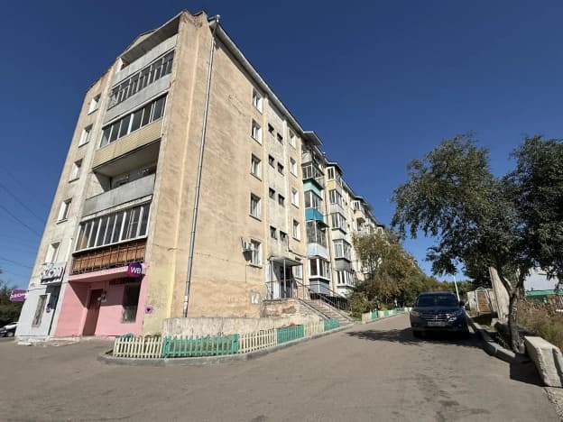 Купить трехкомнатную квартиру в Улан-Удэ. Вариант № 2339947, 0, площадь - квм, цена 9360000 рублей