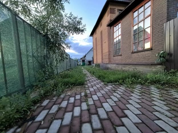 Купить дом на улице 5-я Фиалковая в Москве. Вариант № 2228024, 1, площадь - квм, цена 9500000 рублей