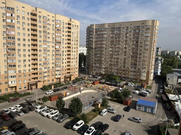 Купить трехкомнатную квартиру в ЖК Городские Сады в Воронеже. Вариант № 2324404, 0, площадь - квм, цена 14500000 рублей