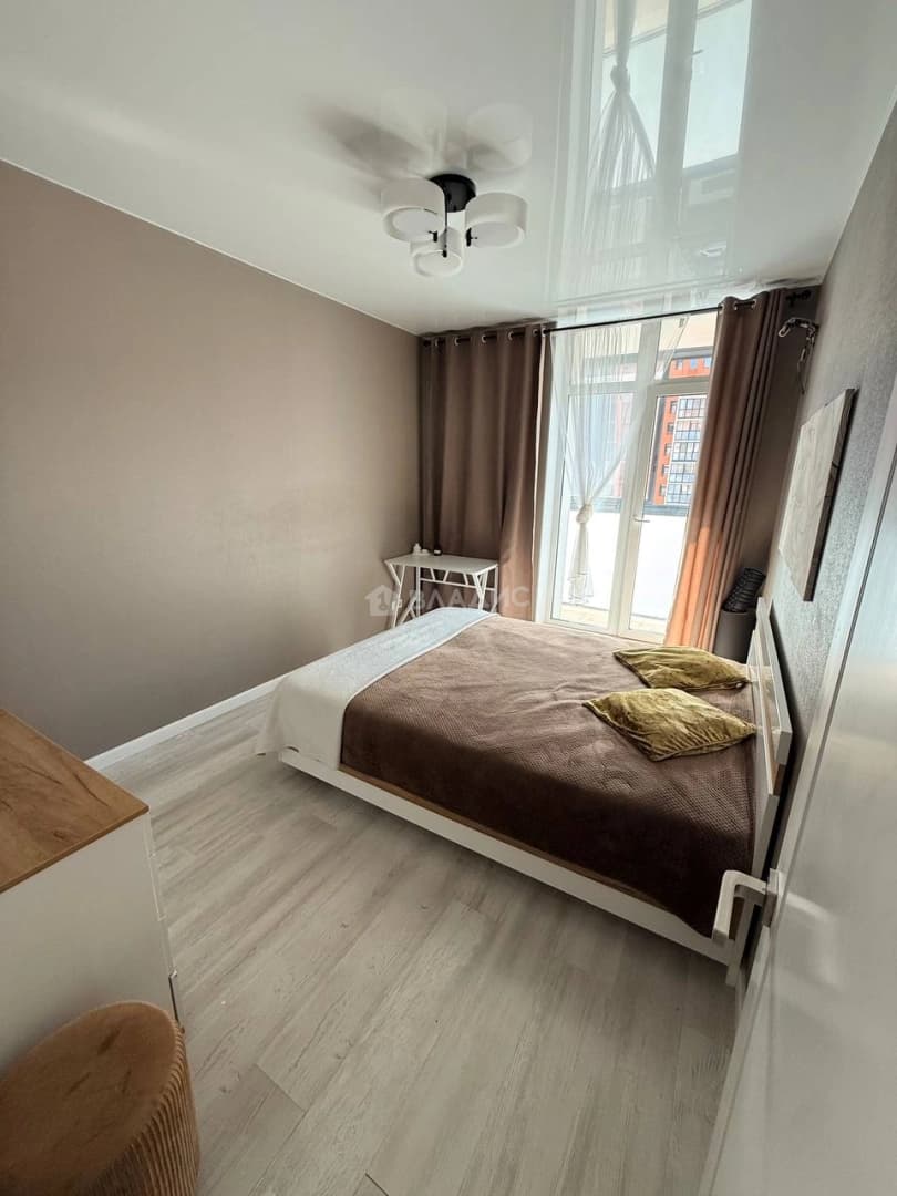 Photo 4