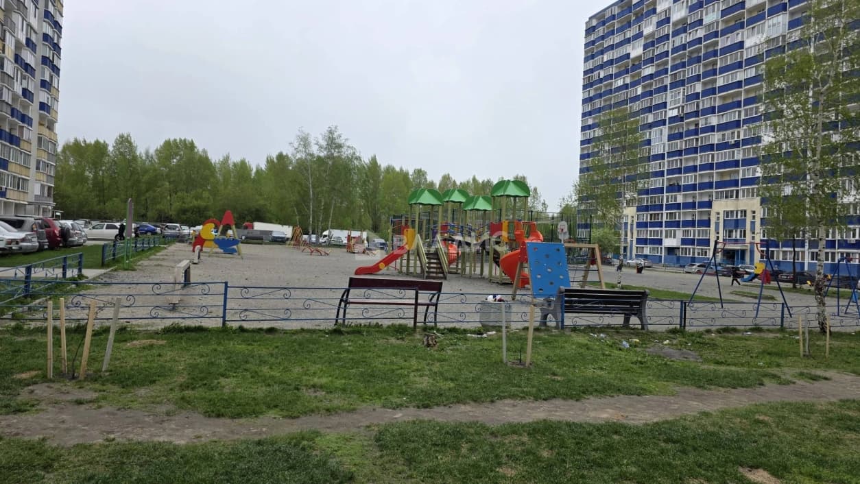 Photo 43