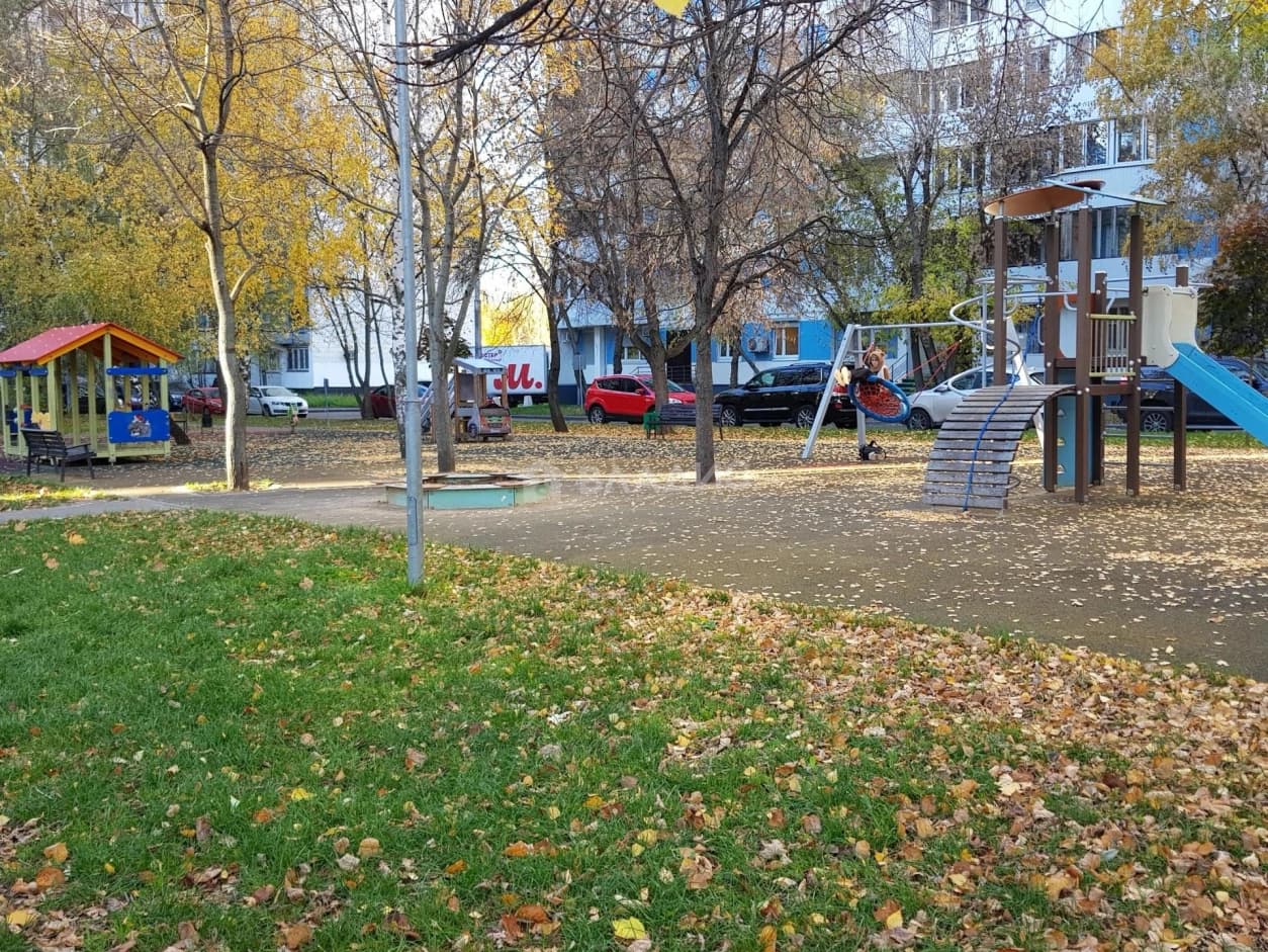 Photo 4