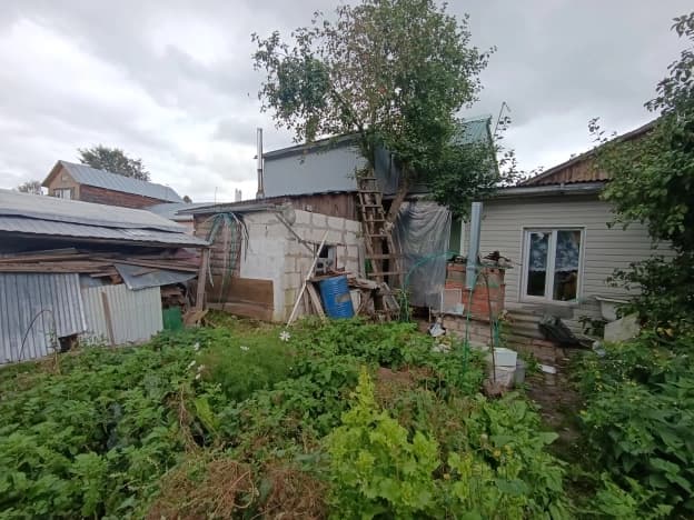 Купить часть дома в селе Омутское в Суздальском районе на улице Центральная , село Омутское в Владимирской области. Вариант № 2328650, 1, площадь - квм, цена 8500000 рублей