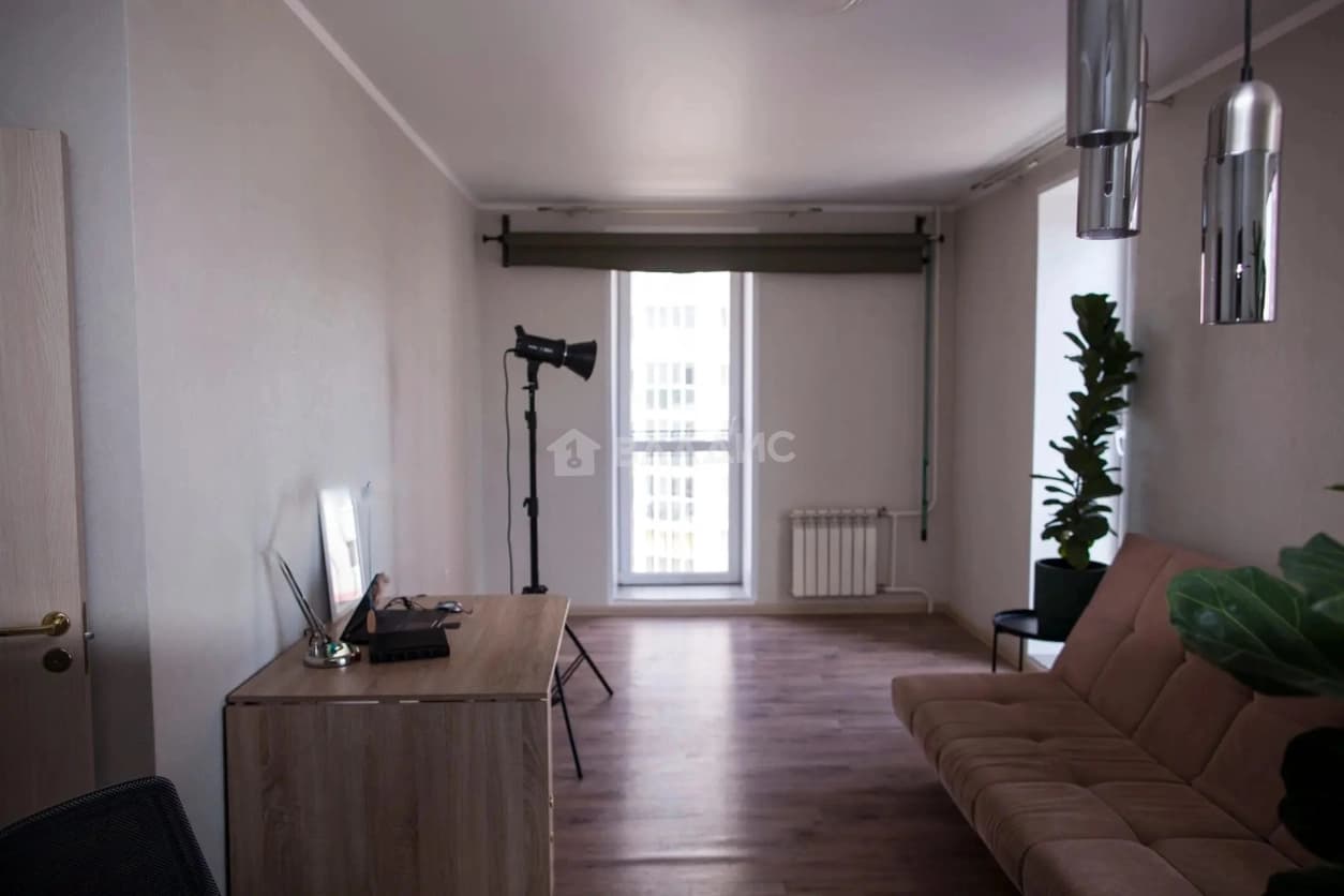 Photo 11