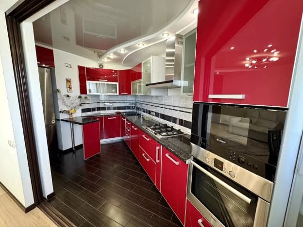 Купить четырехкомнатную квартиру в Микрорайоне 410-й, район Спартановка в Волгограде. Вариант № 2171509, 1, площадь - квм, цена 9990000 рублей