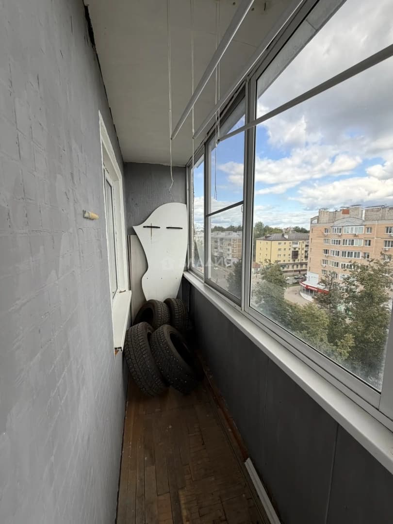 Photo 11