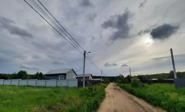 Купить земельный участок в селе Красное в Суздальском районе на улице Центральная , село Красное в Владимирской области. Вариант № 2346008, 1, площадь - квм, цена 2350000 рублей