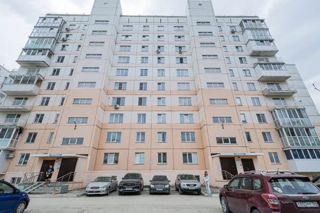 Купить студию с балконом на вторичке в районе Октябрьский в Новосибирске. Вариант № 2158707, 1, площадь - квм, цена 3515000 рублей
