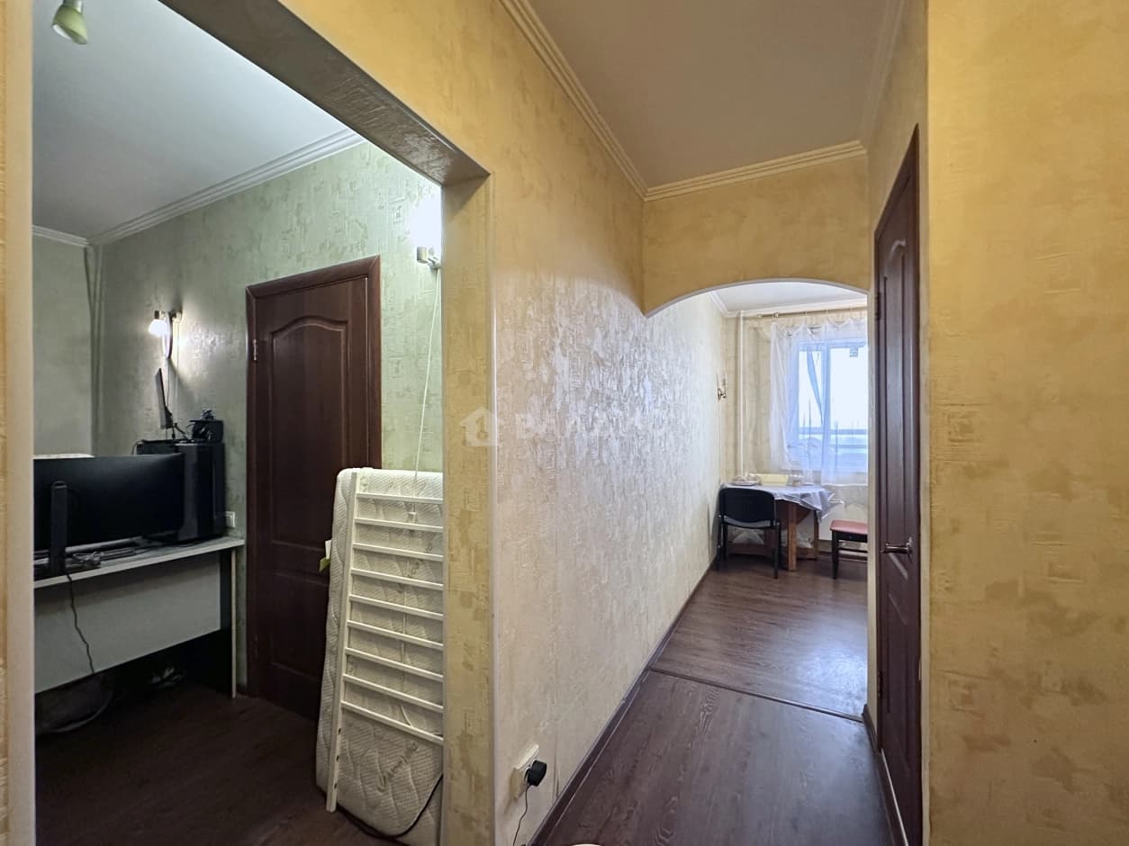 Photo 10