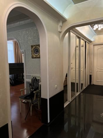 Купить квартиру в Луганске. Вариант № 1526236, 1, площадь - квм, цена 30500000 рублей