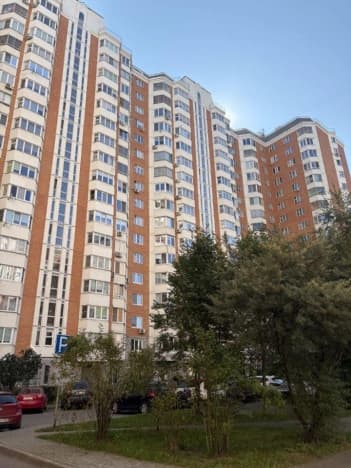 Купить двухкомнатную квартиру с ремонтом у метро Пятницкое шоссе в Химках. Вариант № 2309758, 1, площадь - квм, цена 10500000 рублей