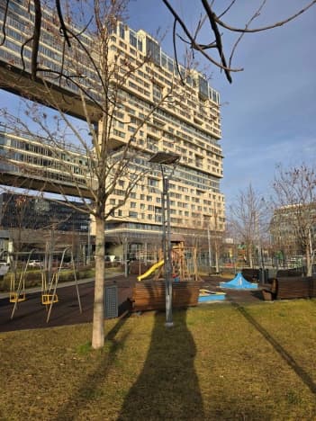 Купить квартиру у метро Кунцевская в Московской области. Вариант № 2215503, 1, площадь - квм, цена 80000000 рублей