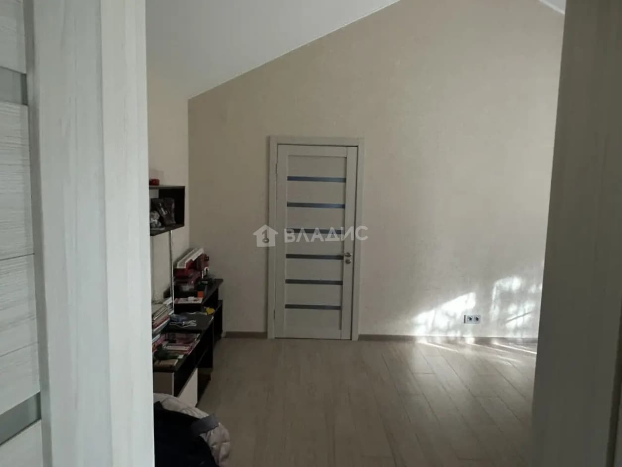 Photo 38
