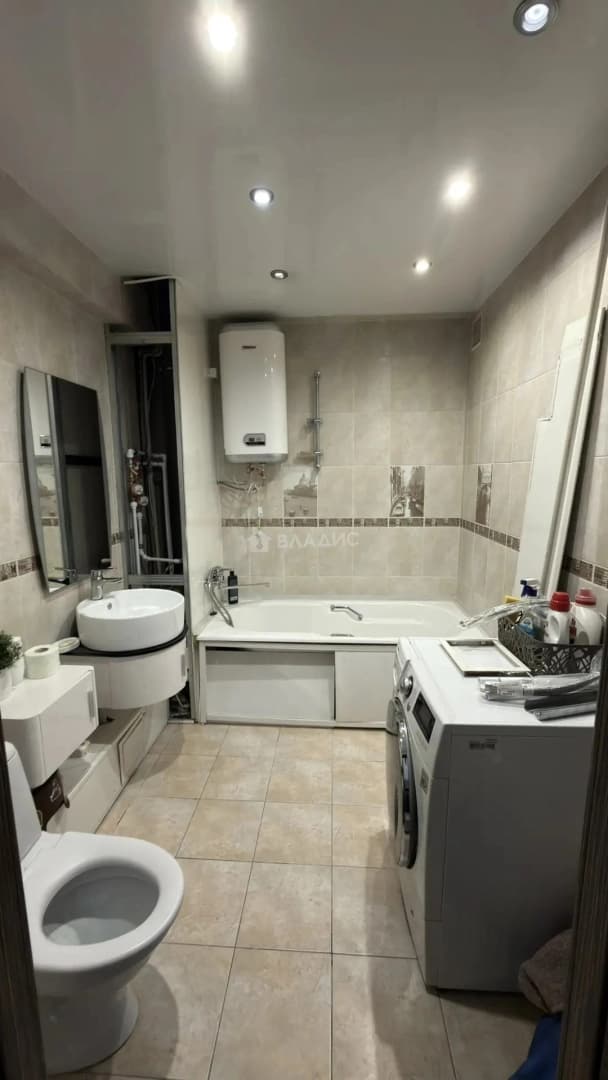 Photo 8