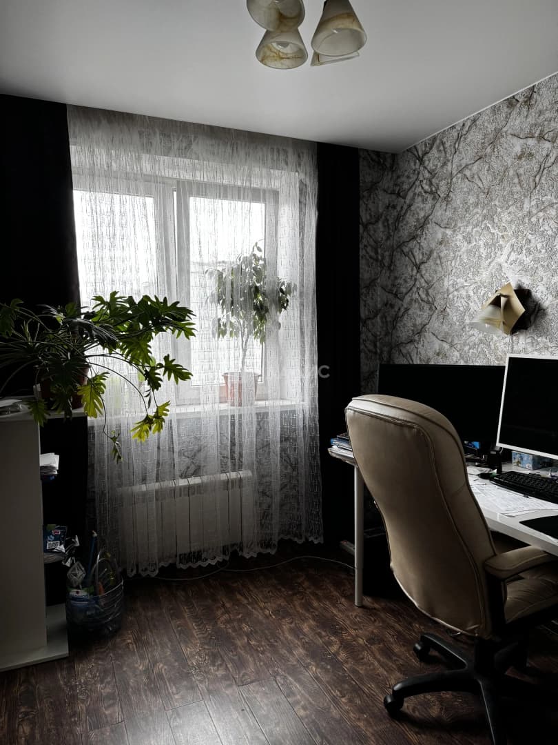Photo 12