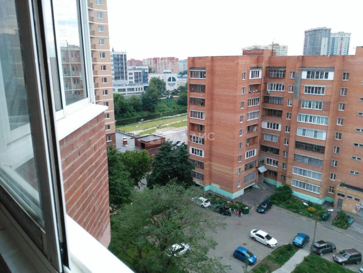 Photo 8