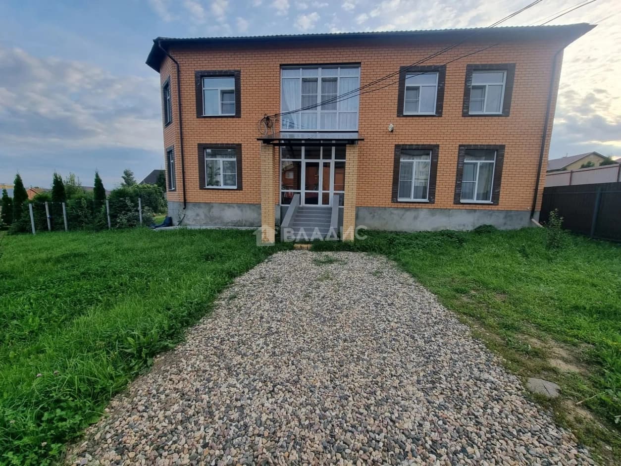 Photo 33