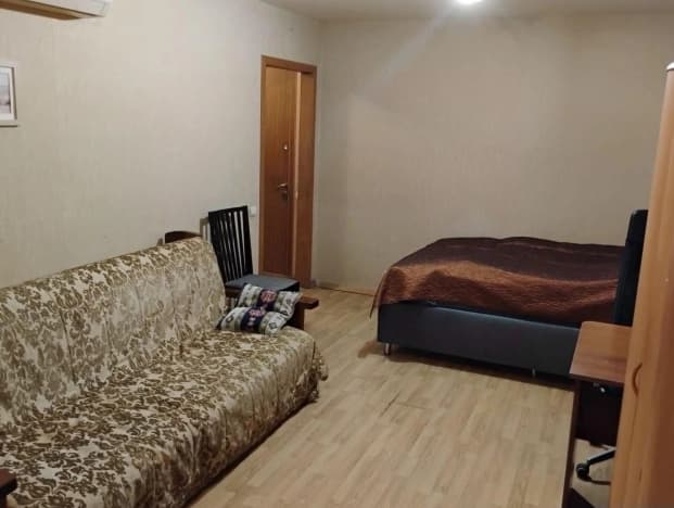 Купить однокомнатную квартиру с ремонтом на вторичке в Микрорайоне 6-й, район Коньково в Москве. Вариант № 2183047, 0, площадь - квм, цена 15000000 рублей