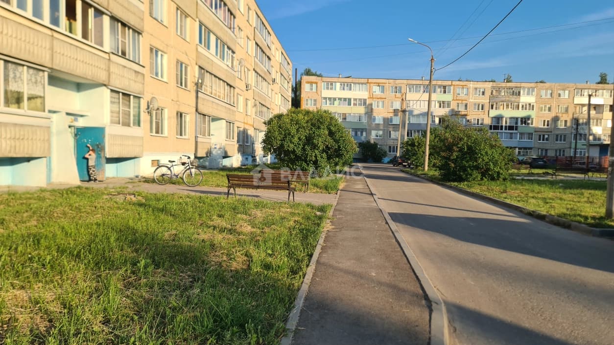 Photo 33