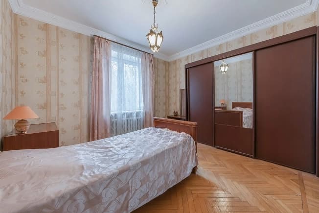 Купить квартиру у метро Пролетарская в Москве. Вариант № 2326188, 1, площадь - квм, цена 29400000 рублей