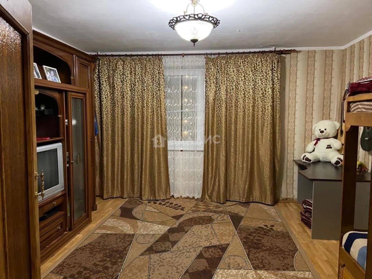 Photo 9