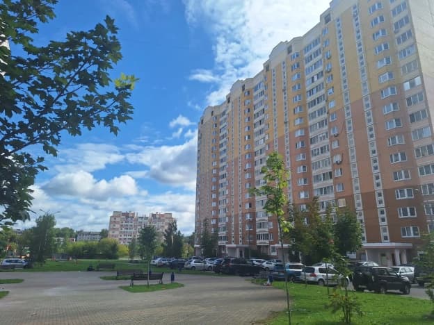 Купить однокомнатную квартиру с ремонтом на вторичке в Тульской области. Вариант № 2313497, 0, площадь - квм, цена 5450000 рублей