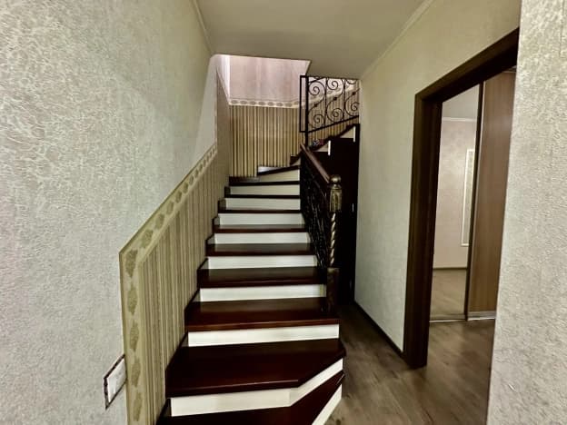 Купить квартиру в Элисте. Вариант № 2292176, 1, площадь - квм, цена 12550000 рублей