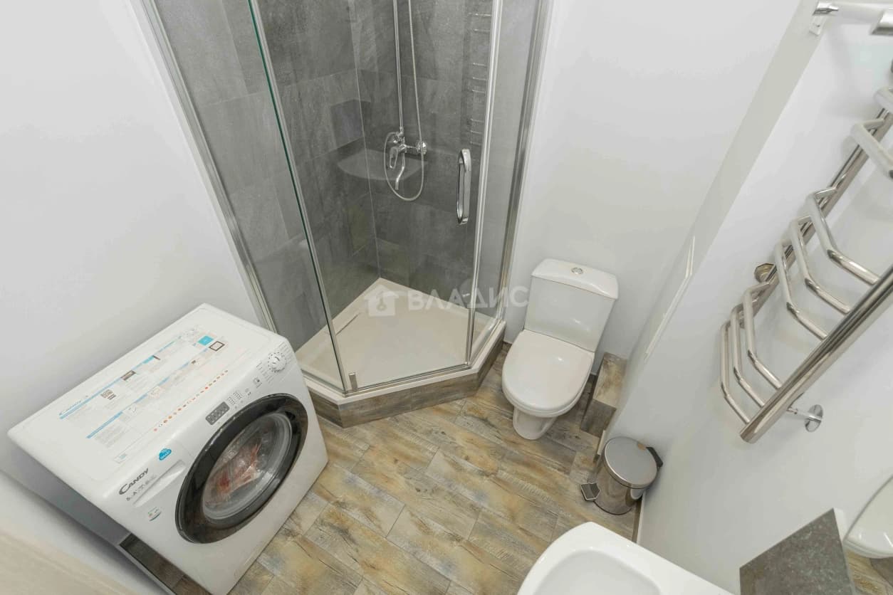 Photo 11
