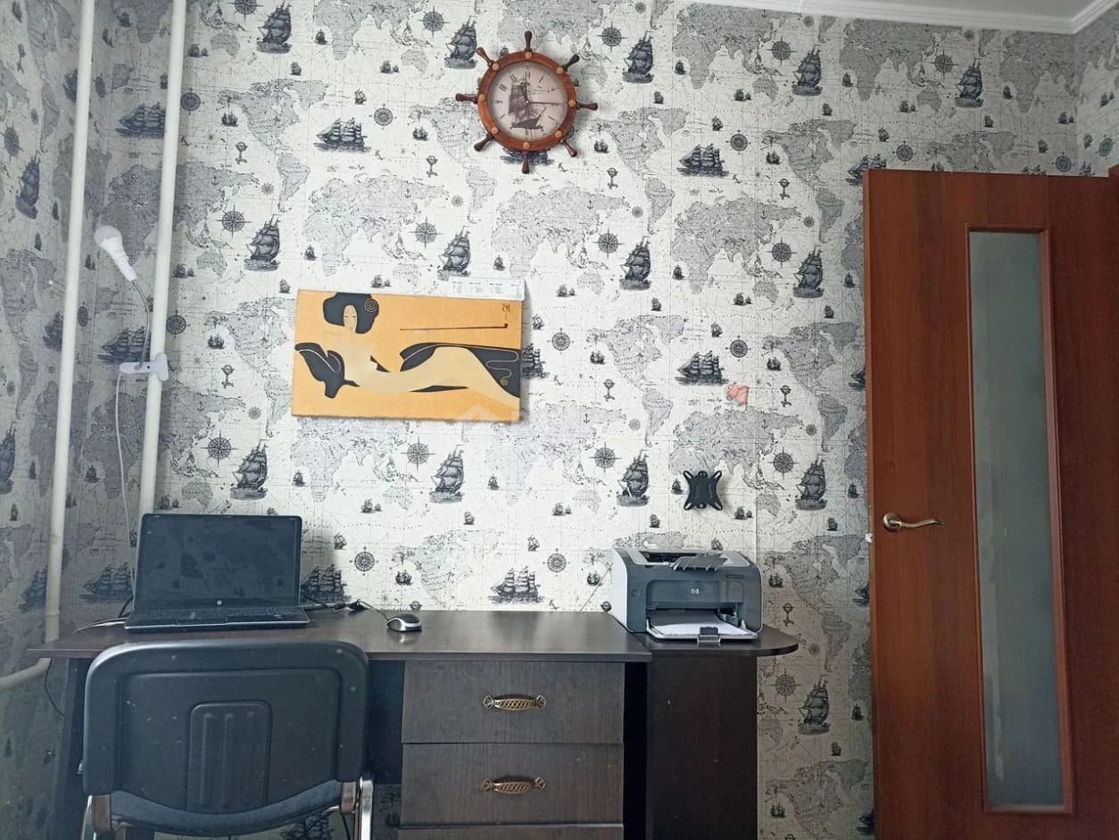 Photo 10