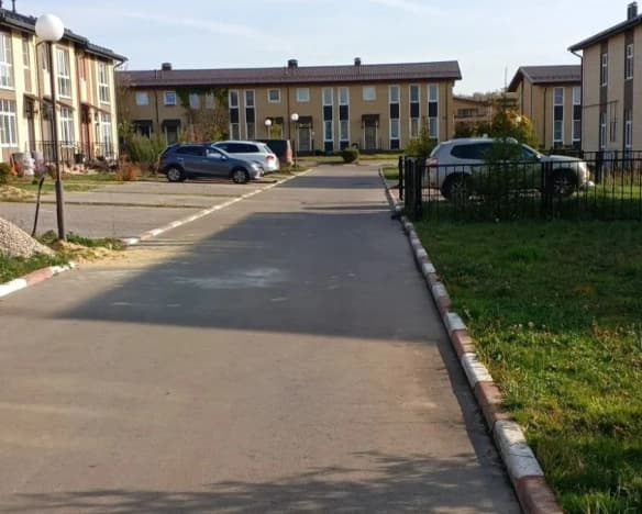 Купить таунхаус в Калужской области. Вариант № 2296273, 0, площадь - квм, цена 13700000 рублей