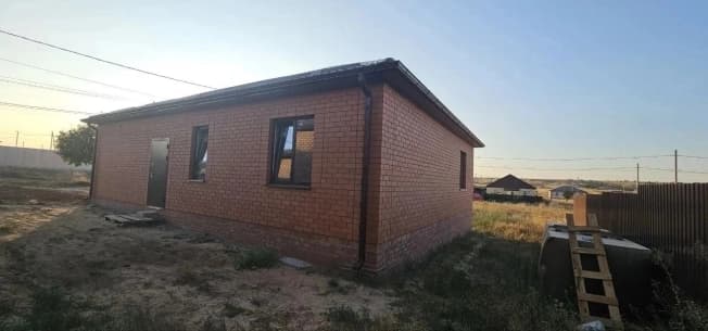 Купить дом в Элисте. Вариант № 2296159, 0, площадь - квм, цена 6500000 рублей