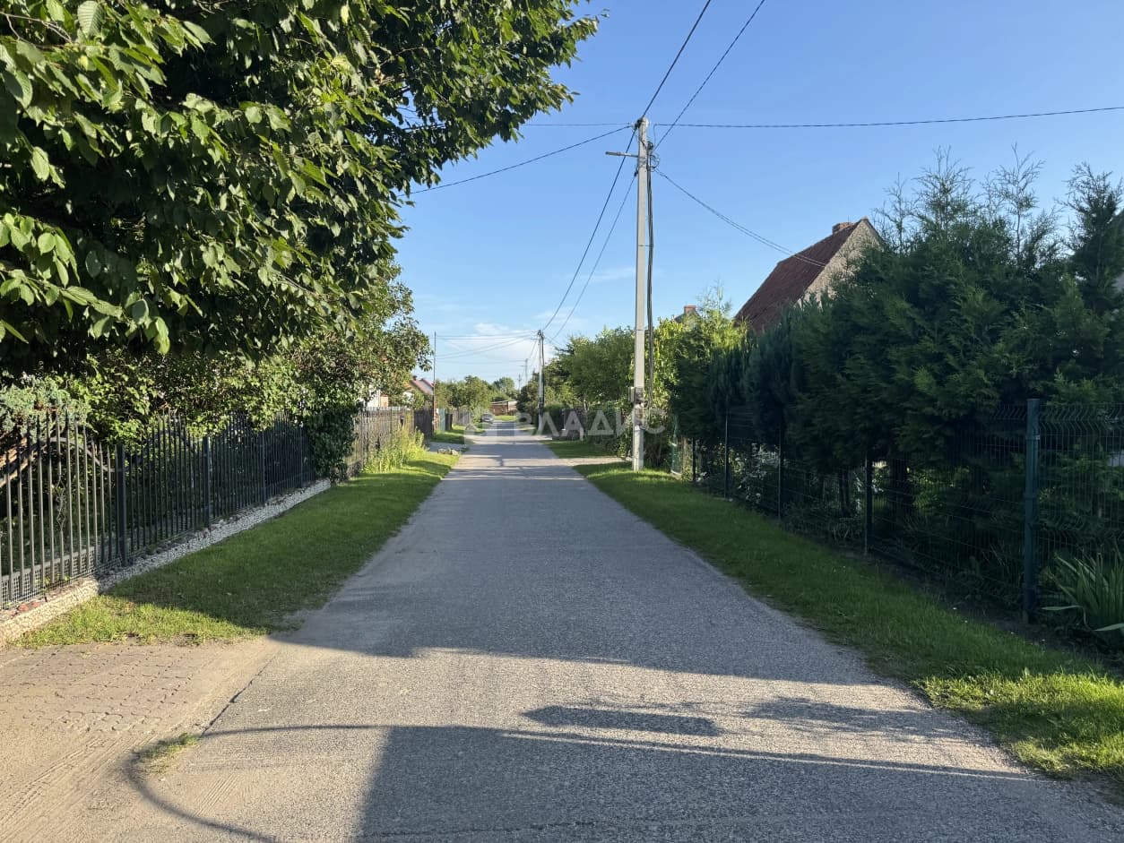 Photo 38