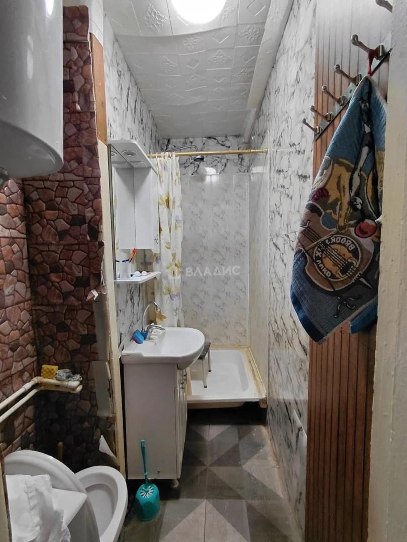 Photo 11