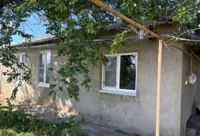 Купить дом на улице Новонародный переулок в Элисте. Вариант № 2222498, 0, площадь - квм, цена 2000000 рублей
