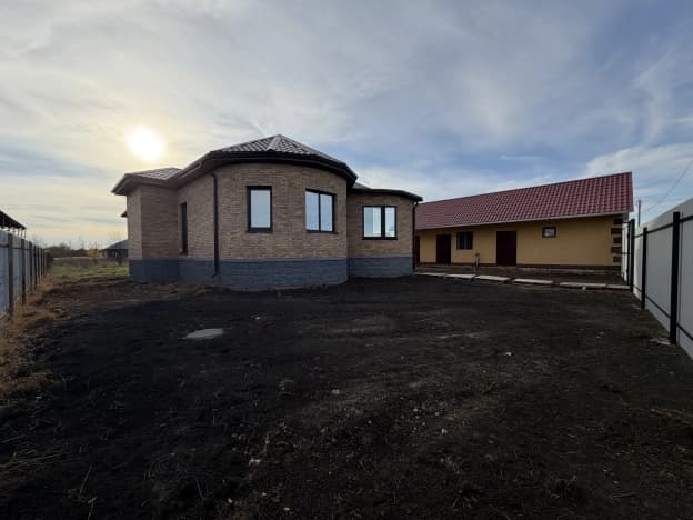 Купить дом в Белгородской области. Вариант № 2412233, 0, площадь - квм, цена 9500000 рублей