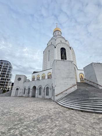 Купить квартиру на улице Добролюбова в Москве. Вариант № 2365102, 1, площадь - квм, цена 29300000 рублей