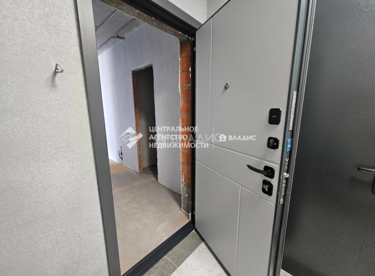 Photo 11