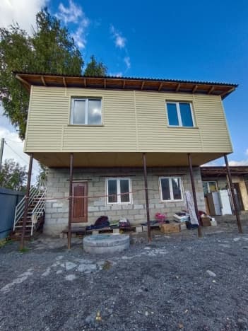Купить дом на улице Солидарности в Новосибирске. Вариант № 2389734, 1, площадь - квм, цена 6000000 рублей