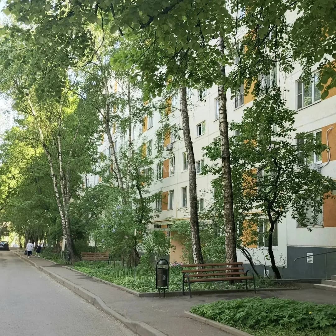 Photo 18