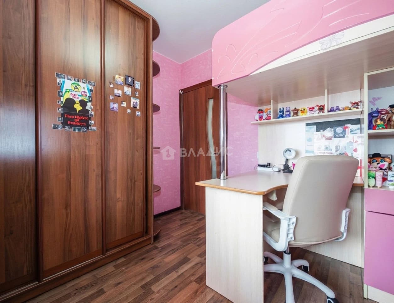 Photo 6