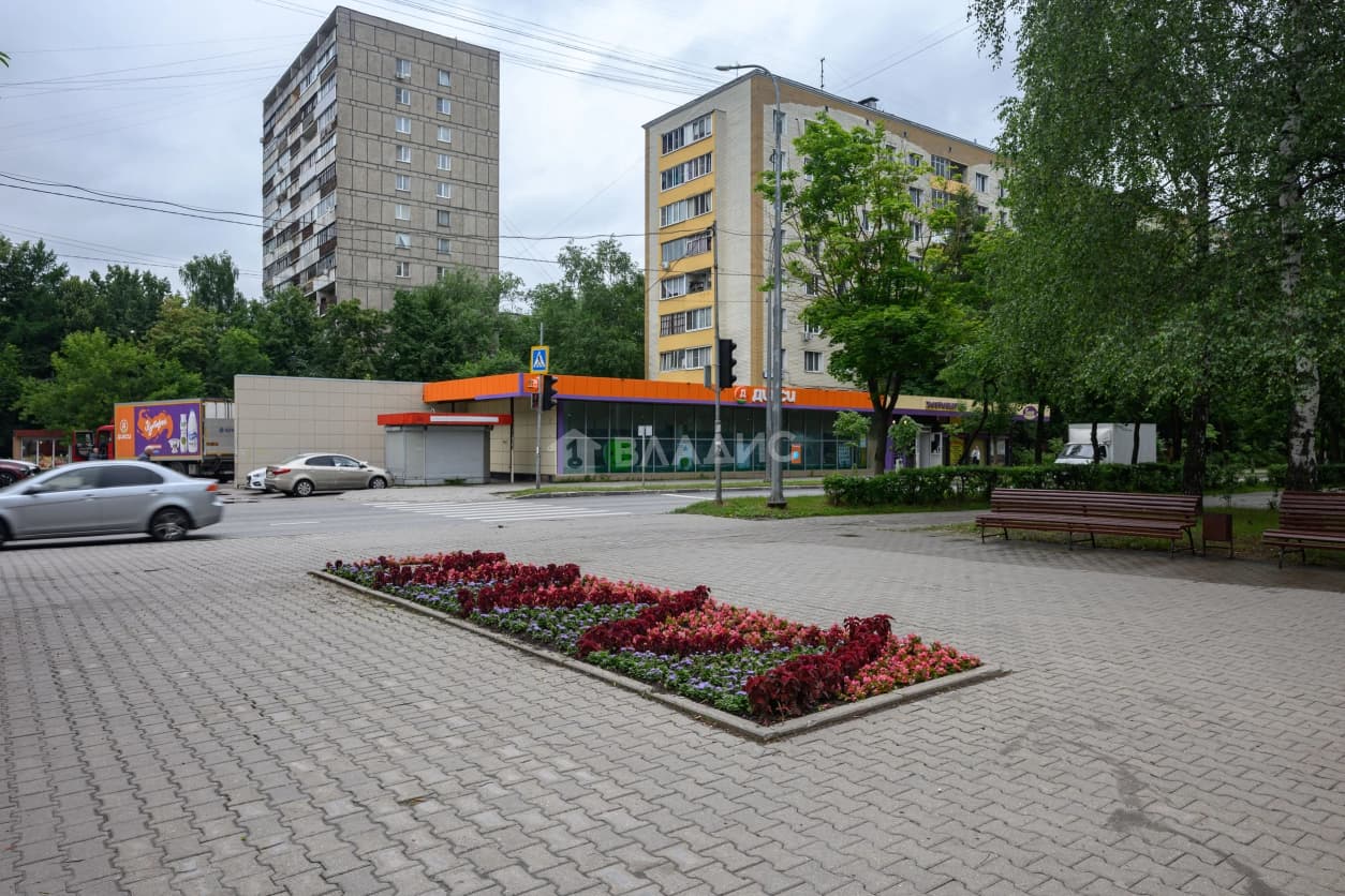 Photo 33