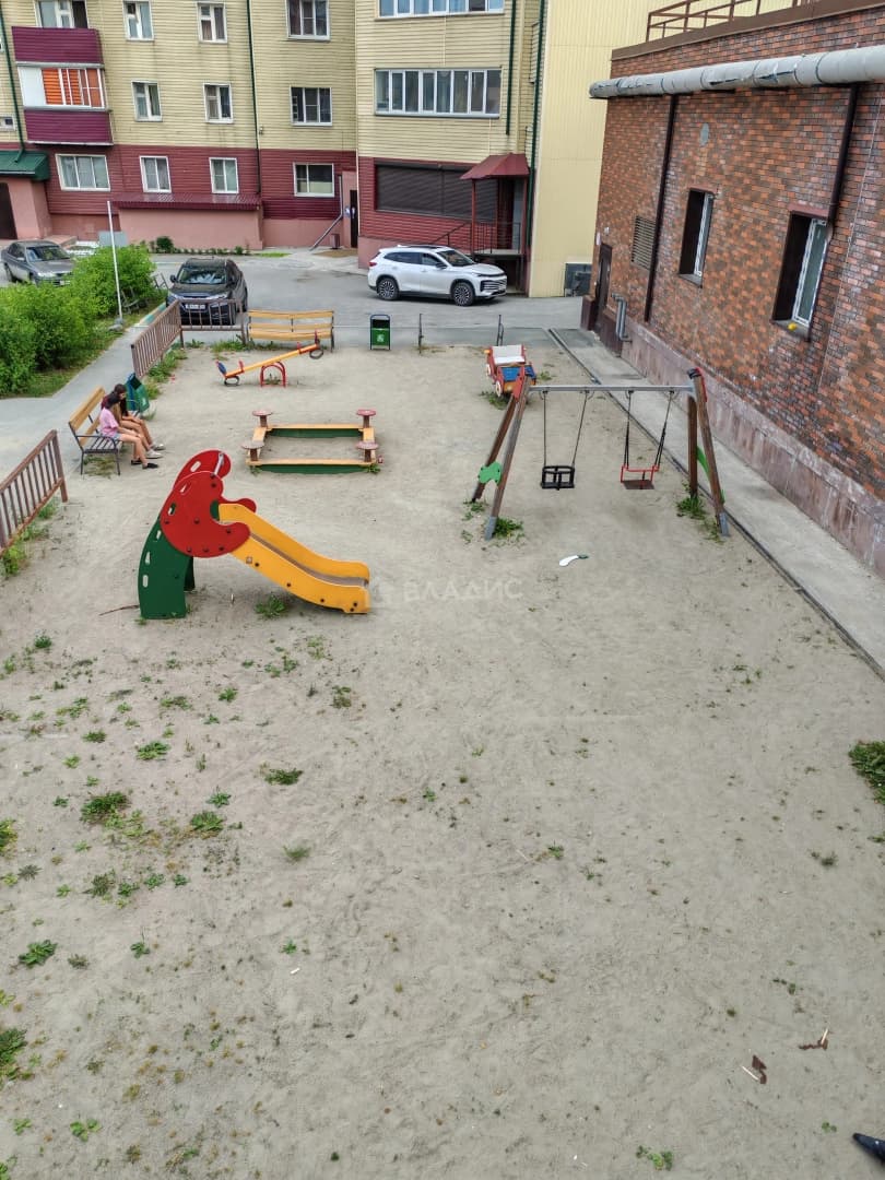 Photo 19