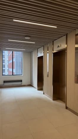 Купить однокомнатную квартиру у метро Кропоткинская в Москве. Вариант № 2402200, 1, площадь - квм, цена 23800000 рублей