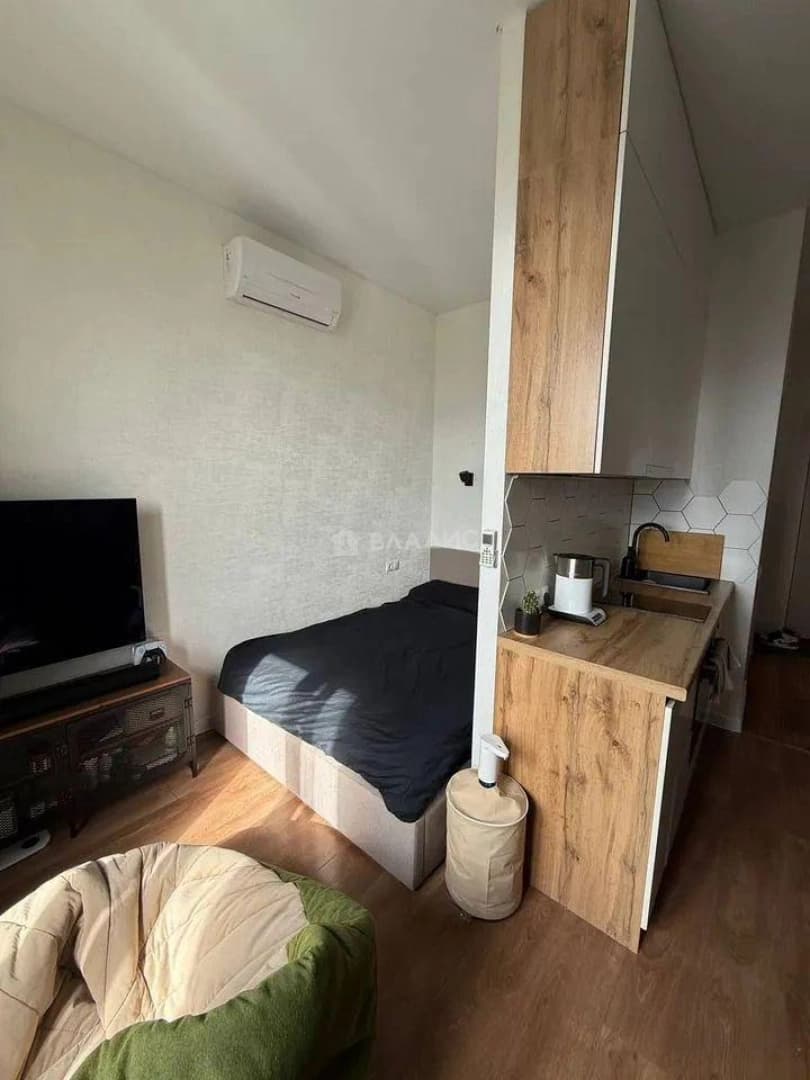 Photo 6
