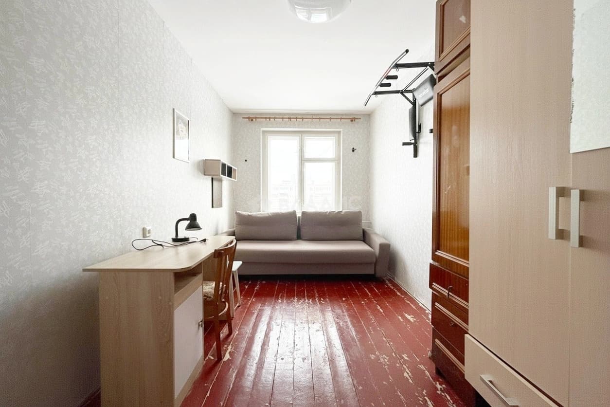 Photo 6