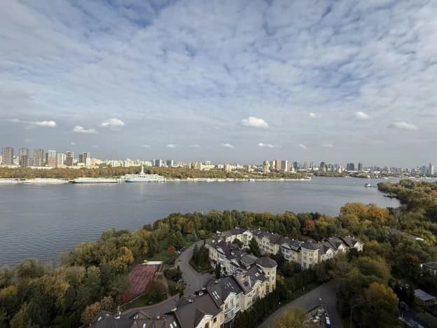 Купить трехкомнатную квартиру в ЖК Дом Чкалов (Дом Chkalov) в Москве. Вариант № 2367205, 0, площадь - квм, цена 31500000 рублей